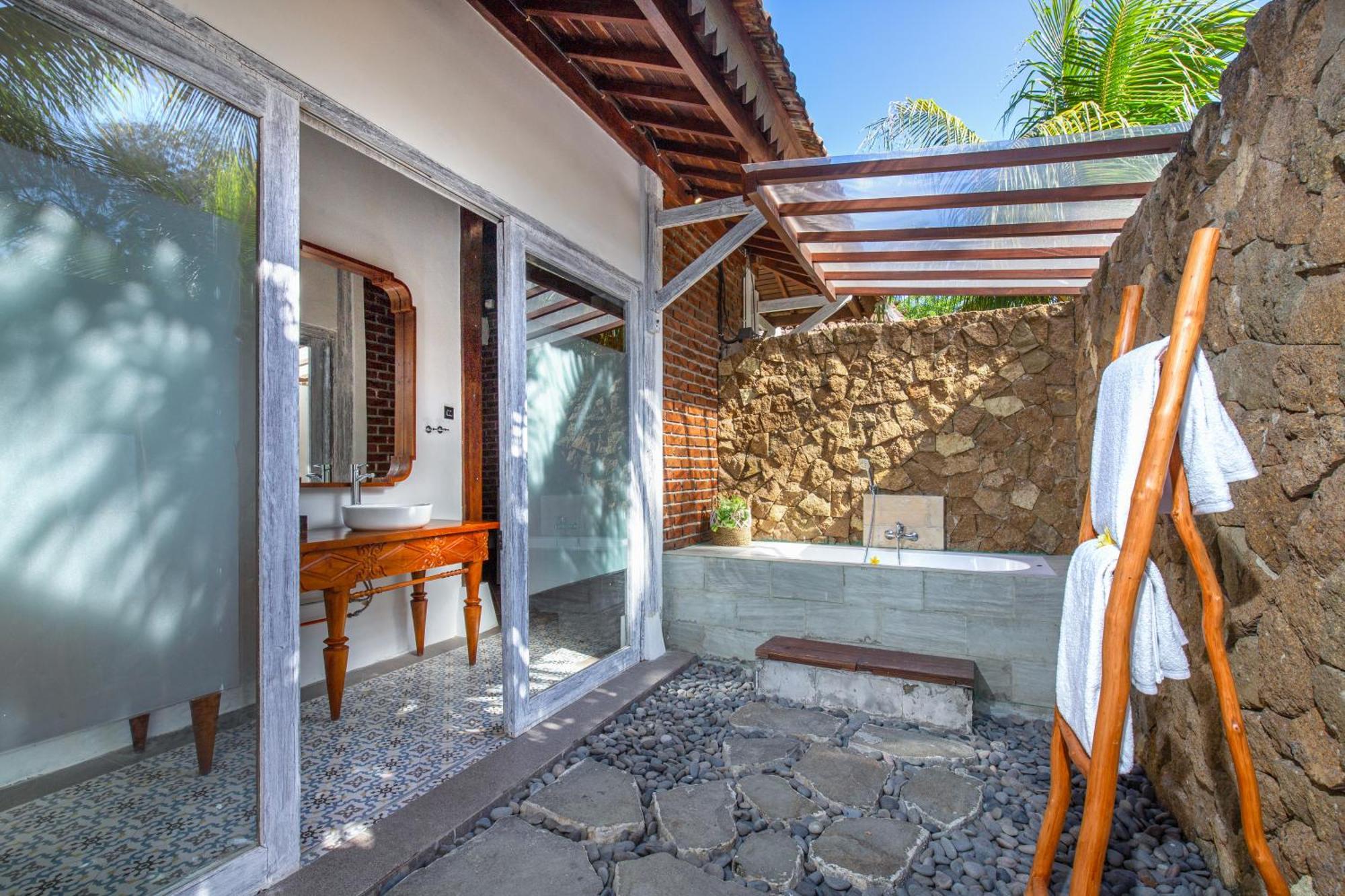 Frii Resort Gili Trawangan Zewnętrze zdjęcie